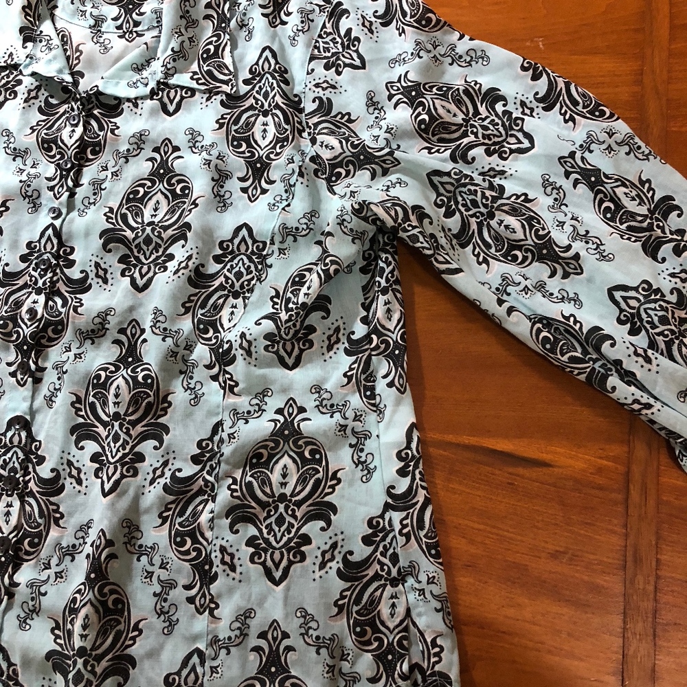 Foxcroft Button Down Blouse - image 4